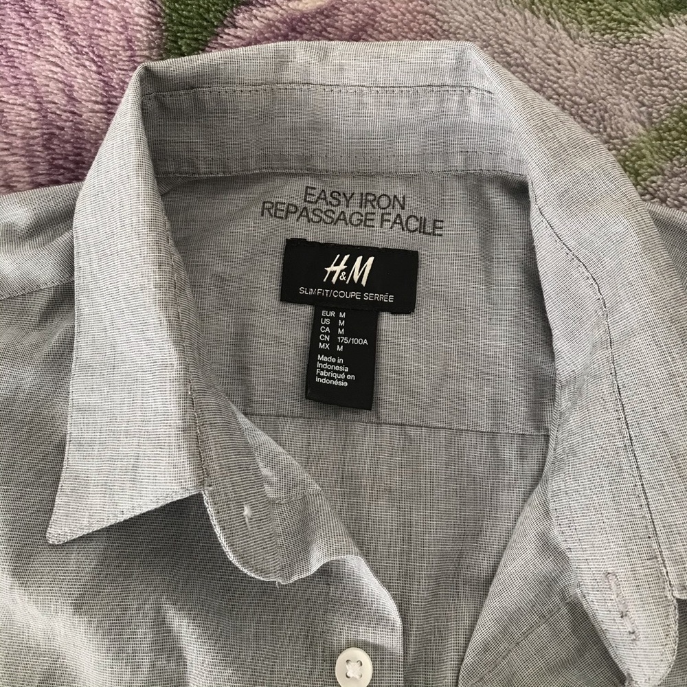 Slim-fit casual button down shirt from H&M - Picture 2 of 7